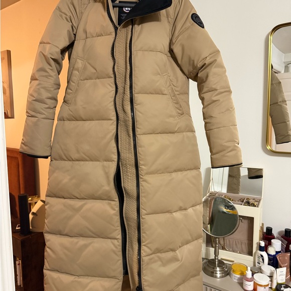 Canada Goose Jackets & Blazers - Canada Goose Women's Coat - Excellent Condition